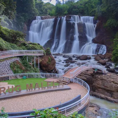 Rental Mobil SUV Untuk Petualangan Ke Curug Malela