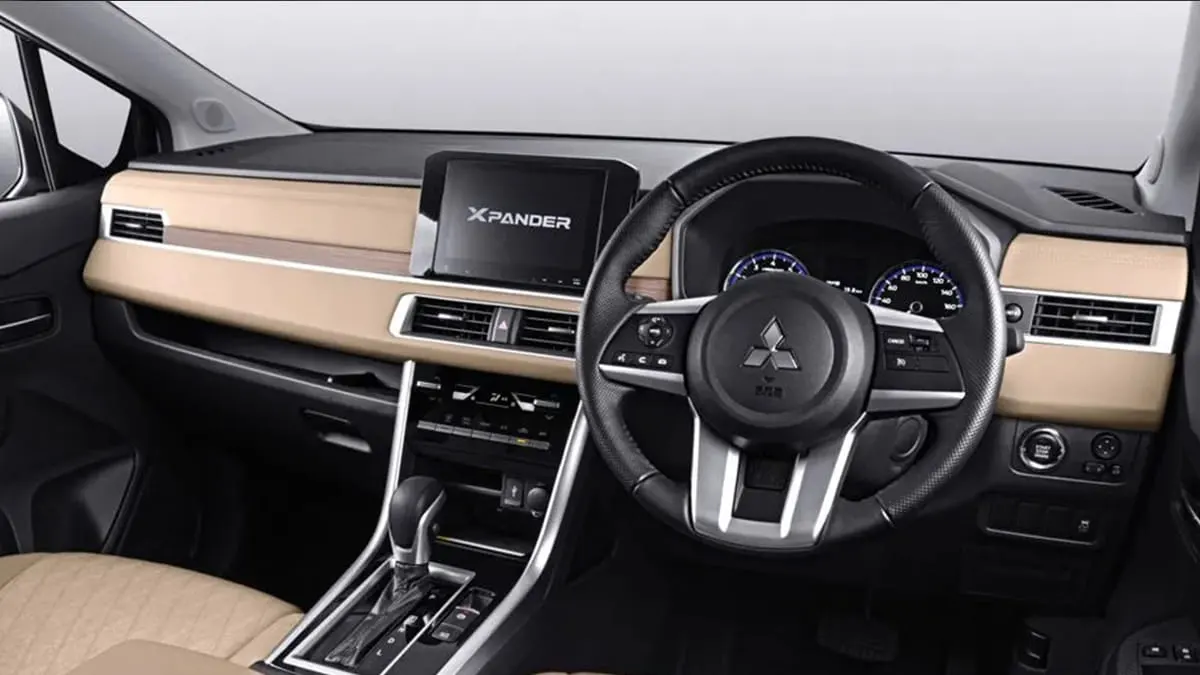 Dashboard Xpander Rental Mobil Jakarta
