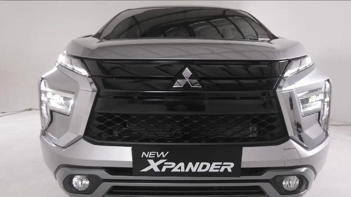 Eksterior Xpander Rental Mobil Jakarta
