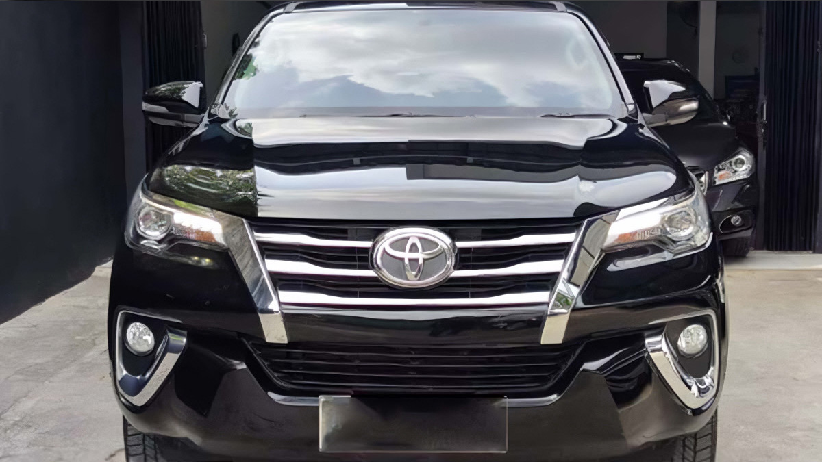 Rental mobil Fortuner VRZ