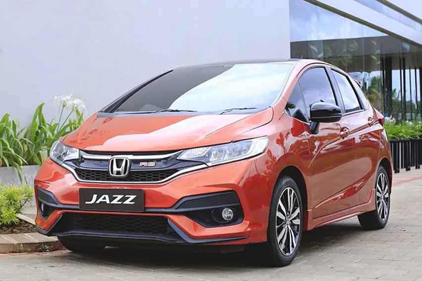 Honda Jazz : Sewa Mobil City Car Bandung Keren Dengan Spesifikasi Mumpuni
