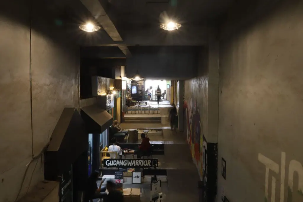 Pasar Kosambi Rental Mobil Bandung