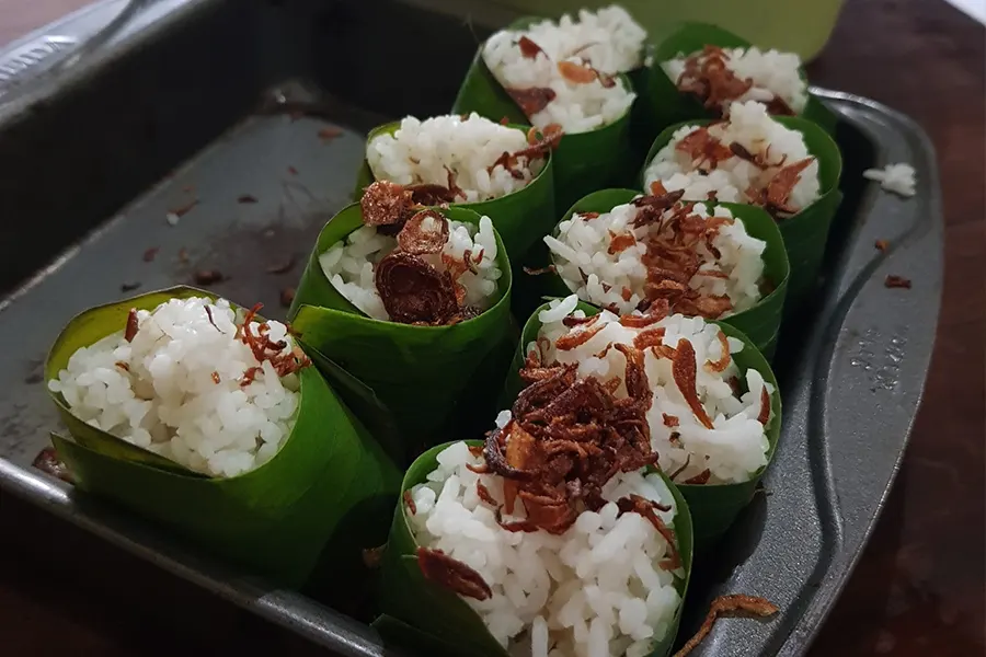 Nasi Uduk Ayam Goreng Zainal Fanani Rental Mobil