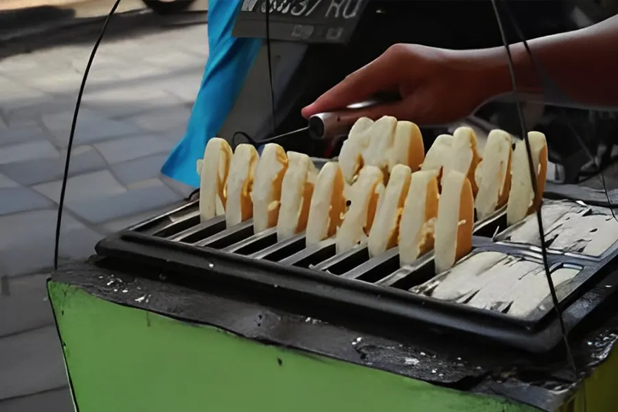 Rental Mobil Bandung Bandros