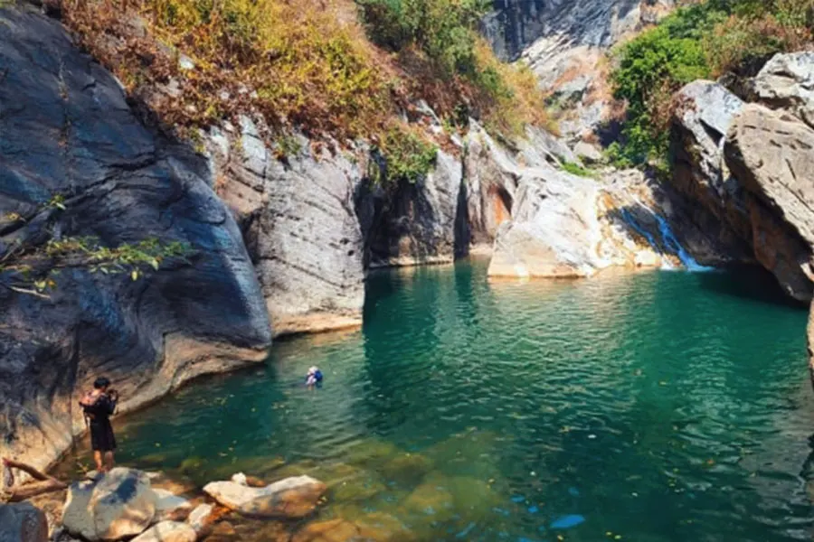 Rental Mobil Bandung Sanghyang Heuleut