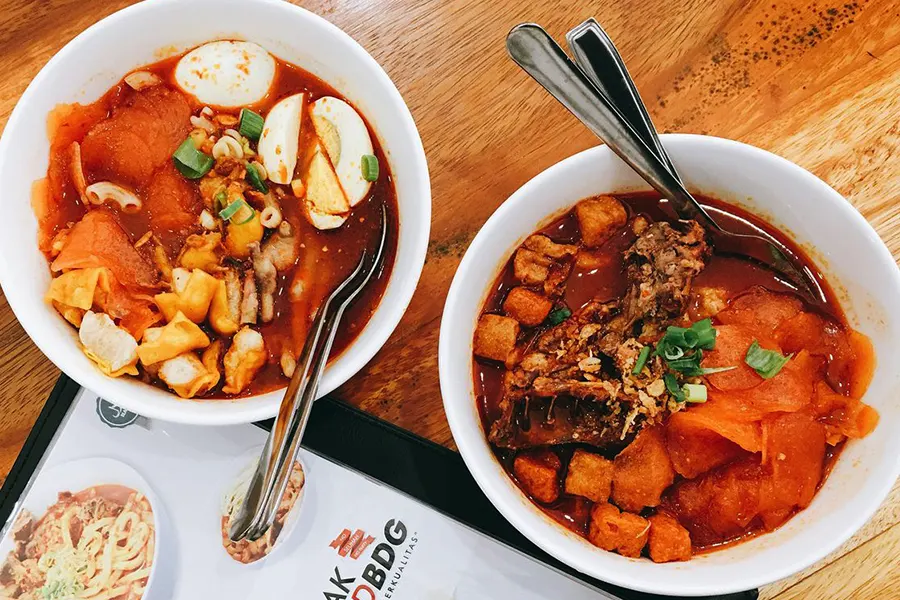 Rental Mobil Bandung Seblak Jebred