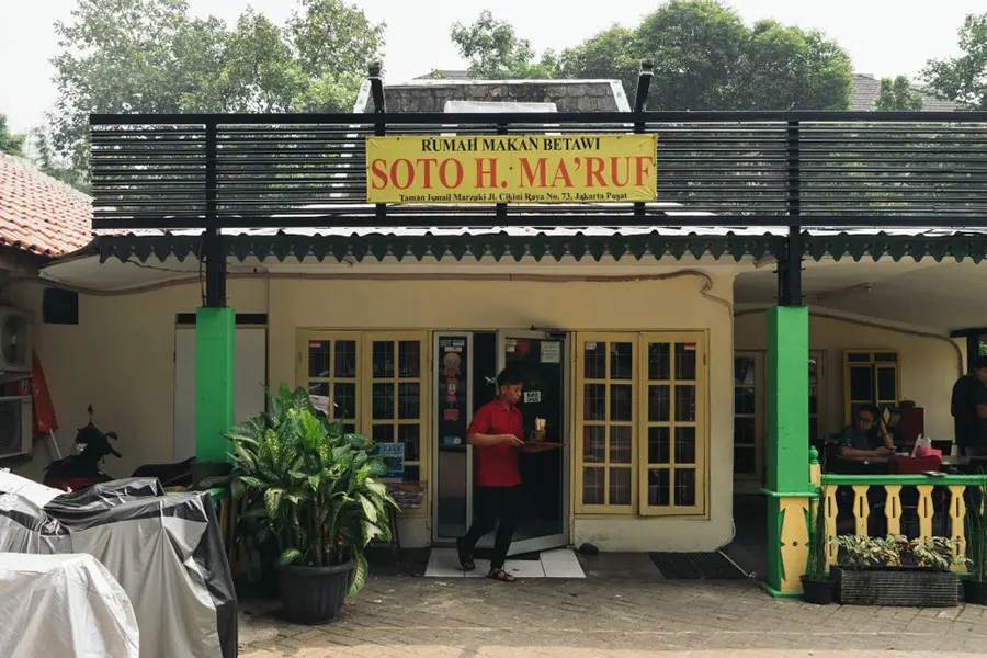 Soto Betawi H. Ma’ruf Rental Mobil