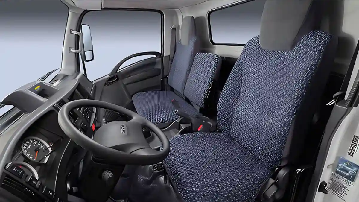 Dashboard Elf Long Rental Mobil Tangerang Dashboard Elf Long Rental Mobil Tangerang