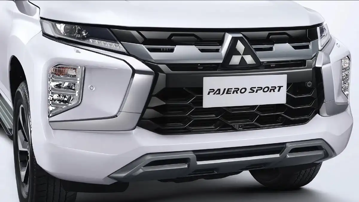 Eksterior Pajero Sport Rental Mobil Tangerang