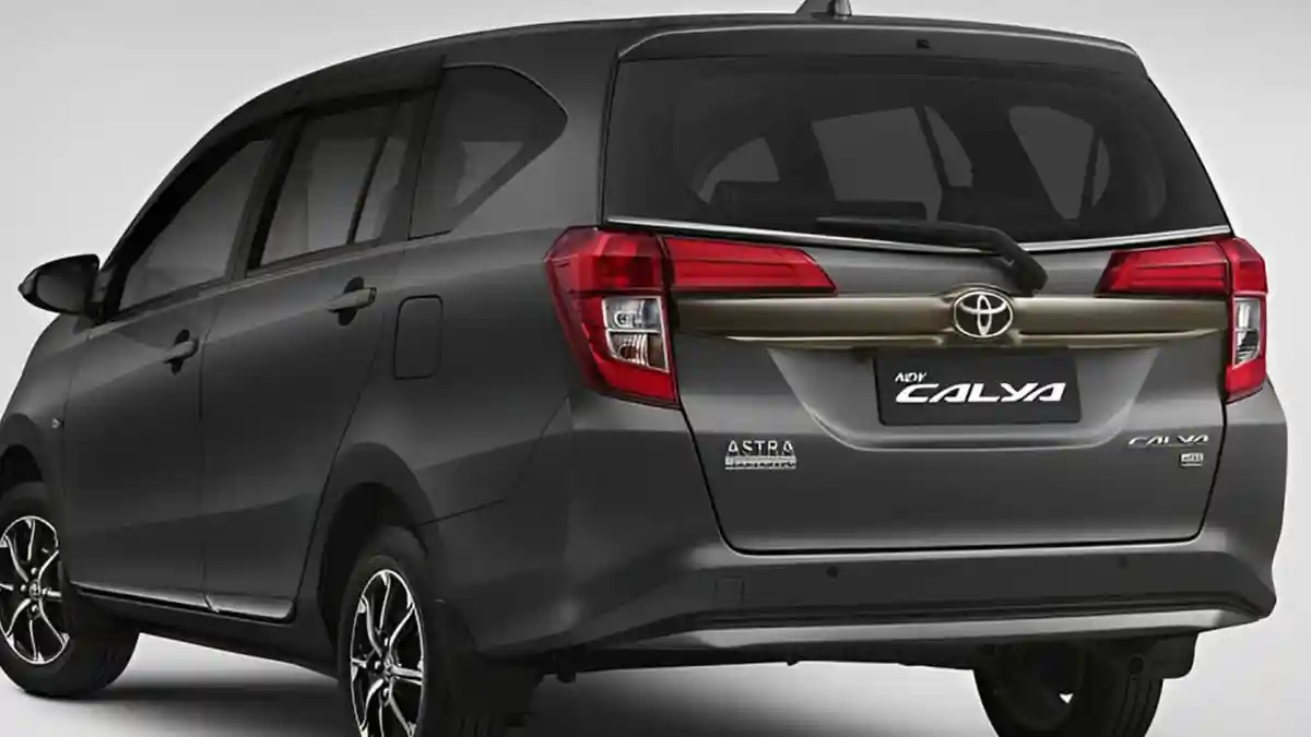 Eksterior Toyota Calya Rental Mobil Surabaya