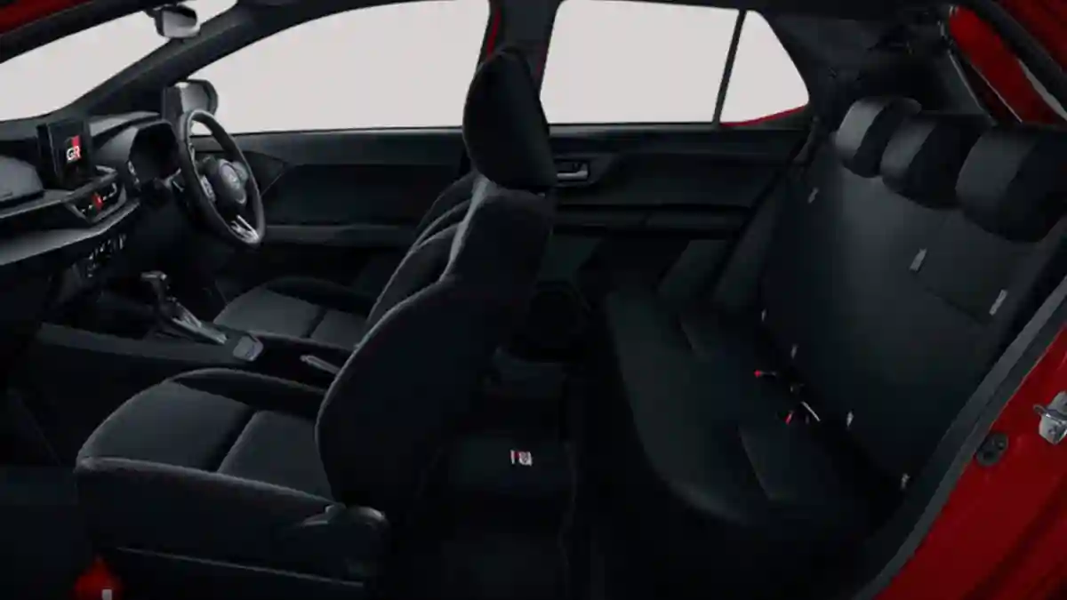 Interior Agya Rental Mobil Surabaya