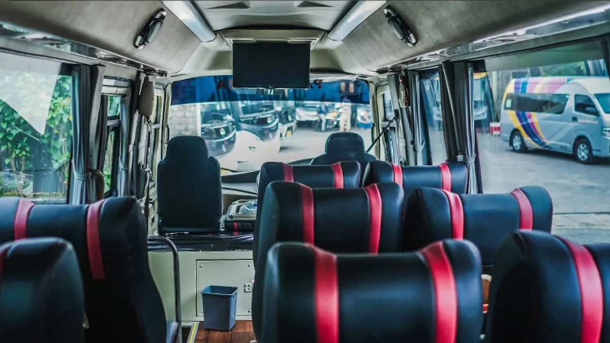 Interior Medium Bus Rental Mobil Pekanbaru