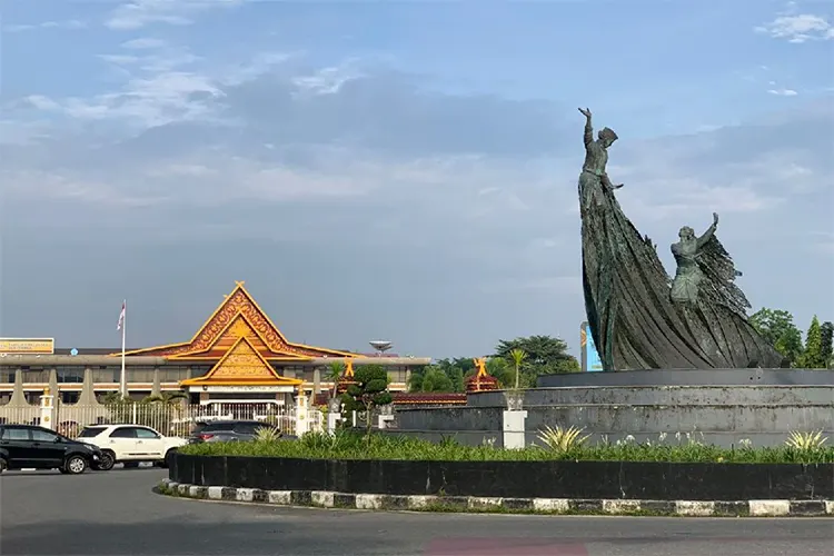 Rental Mobil Pekanbaru Murah