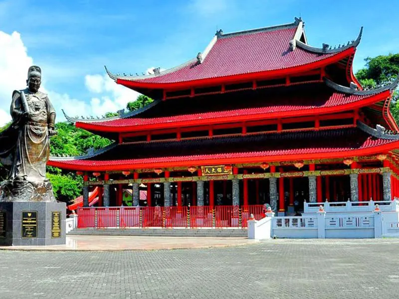 Rental Mobil Semarang ke Klenteng Sam Poo Kong