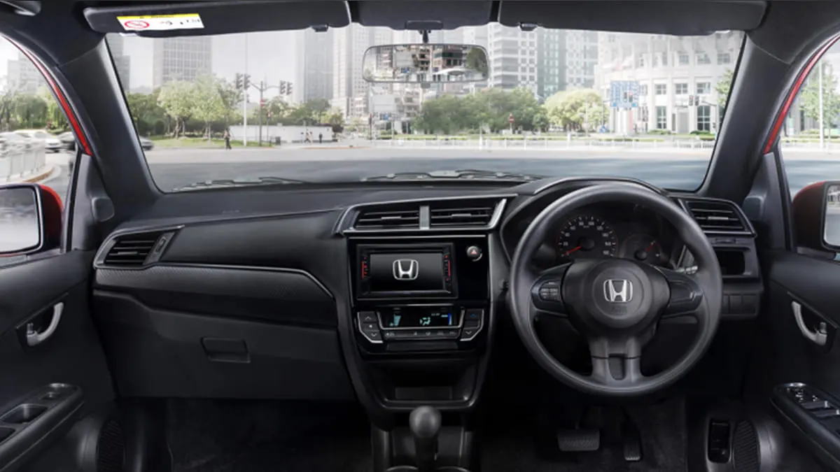 Dashboard Honda Brio Rental Mobil Tangerang Selatan