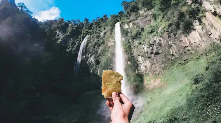 Curug Cileang Subang Rental Mobil