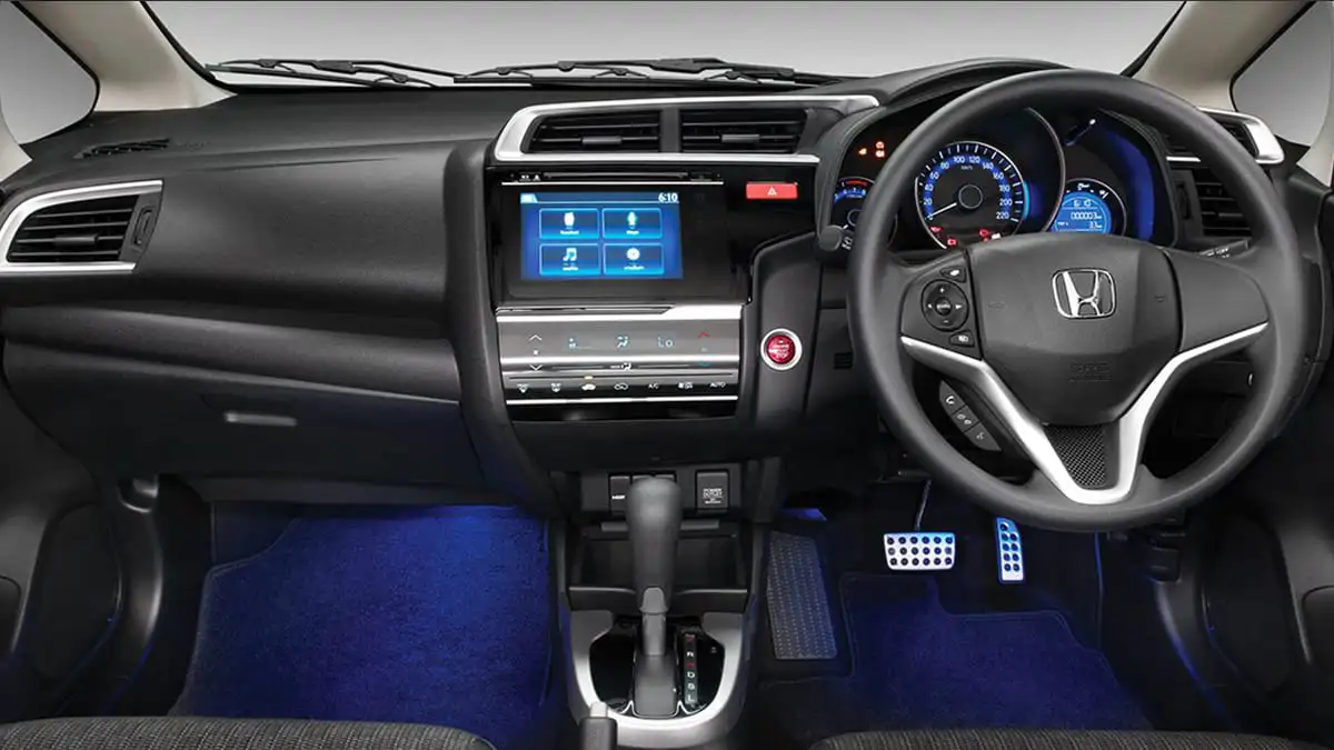 Dashboard Honda Jazz Rental Mobil KBP Dashboard Honda Jazz Rental Mobil KBP