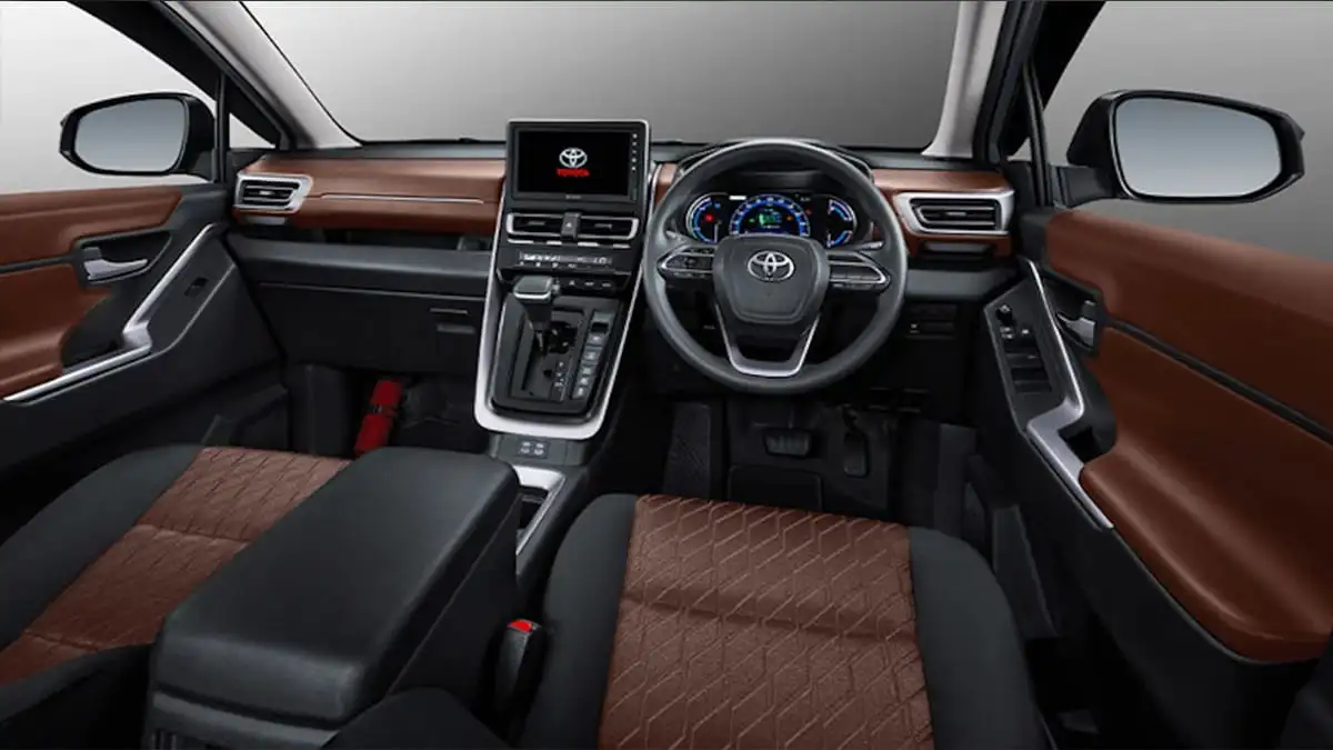 Dashboard Innova Zenix Q Hybrid Rental Mobil KBP