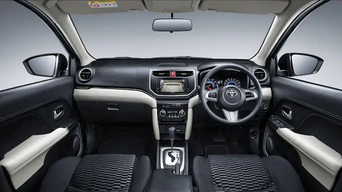 Dashboard Toyota Rush Rental Mobil KBP