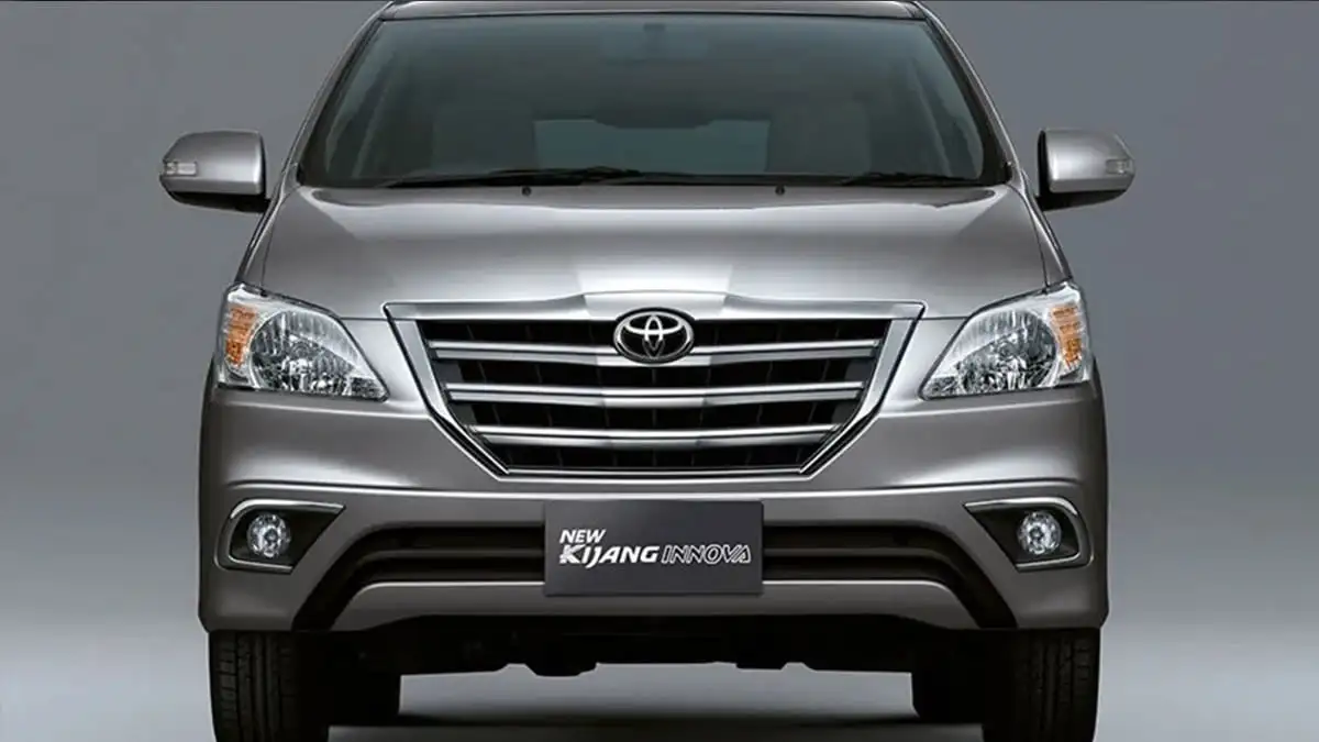 Eksterior Grand New Innova Rental Mobil KBP