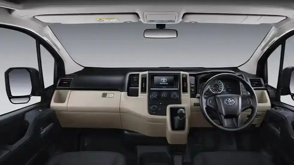 Rental Mobil Hiace Premio VIP Rental Mobil Hiace Premio VIP