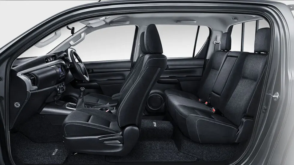 Rental Mobil Hilux Double Cabin