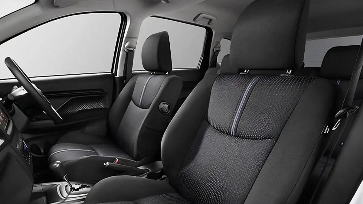 Interior Terios Rental Mobil KBP