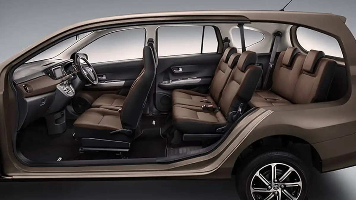 Interior Toyota Calya Rental Mobil KBP