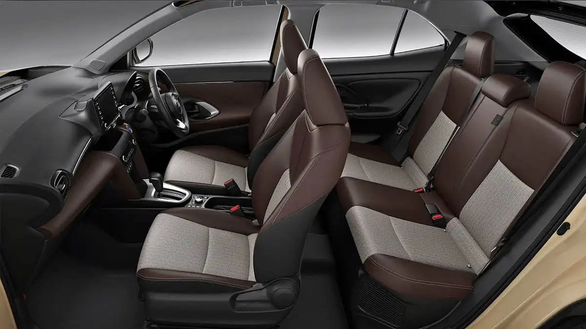 Interior Yaris Rental Mobil KBP Interior Yaris Rental Mobil KBP