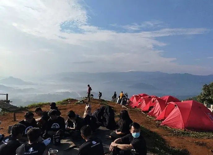 Gunung Tampomas Rental Mobil